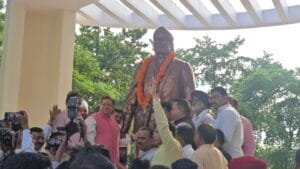 मुख्यमंत्री श्री पुष्कर सिंह धामी ने शहीद ऊधम सिंह की प्रतिमा का किया अनावरण, पार्किंग एवं आधारभूत विकास परियोजनाओं की दी सौगात